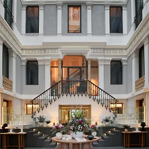 Otel H10 Urquinaona Plaza (adults Only), Barselona
