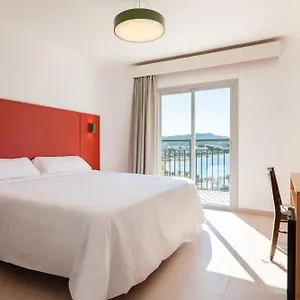 Hotel The Red - Adults Only **