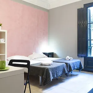 Hotel Ella **